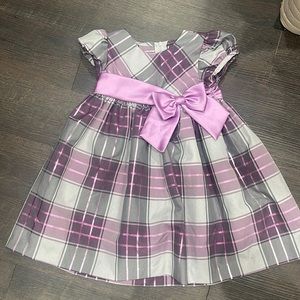 Beautiful toddler dress with bow